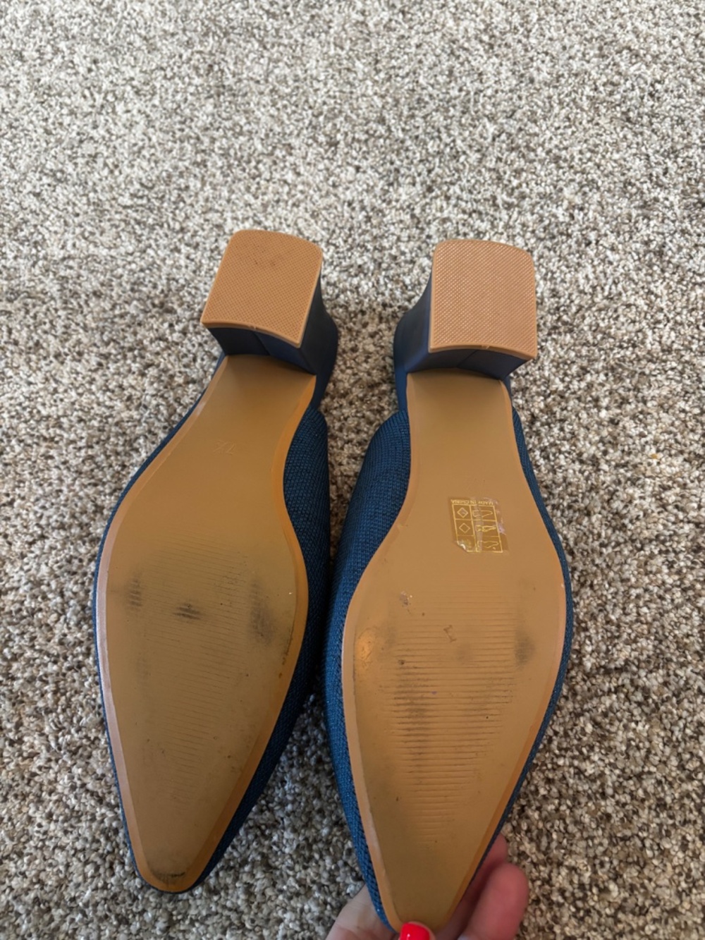 Cosy Island slip on heels - Picture 4 of 5